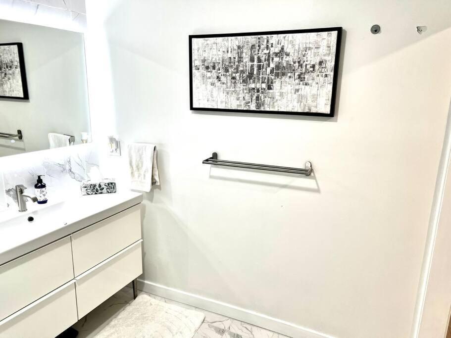 Luxury And Cozy 1 Bed Condo In The Heart Of Providence Extérieur photo